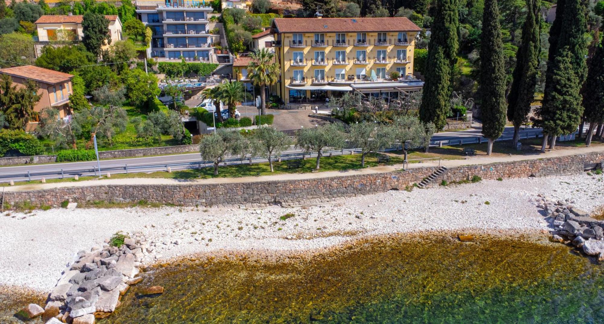 Galvani 4* Torri Del Benaco